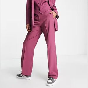 NWT Bershka straight leg tailored pants size M